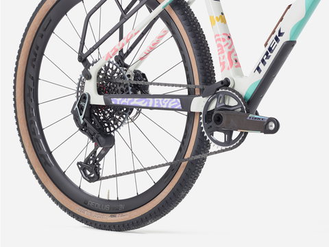 Check-OUT-Check-OUT SL 7 AXS