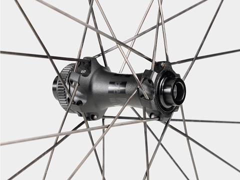 Bontrager Paradigm Pro 30 TLR Disc Road Wheel