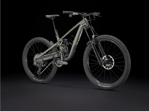 Slash-Slash 9.8 XT Di2 Gen 6