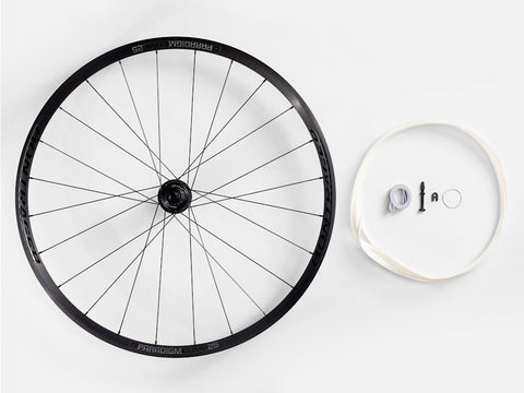 Bontrager Paradigm Comp 25 TLR Disc Road Wheel