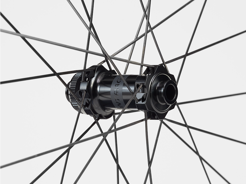 Bontrager Aeolus Pro 51 TLR Disc Road Wheel