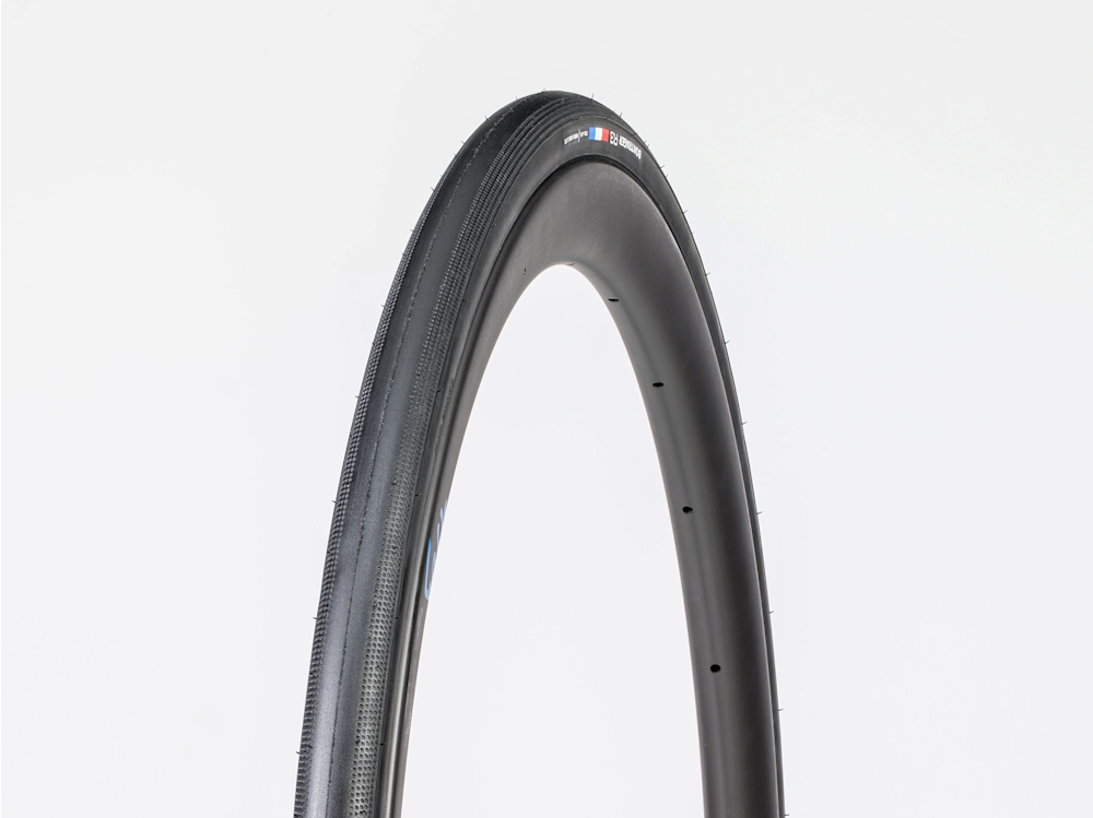 Bontrager R3 Hard-Case Lite Road Tire